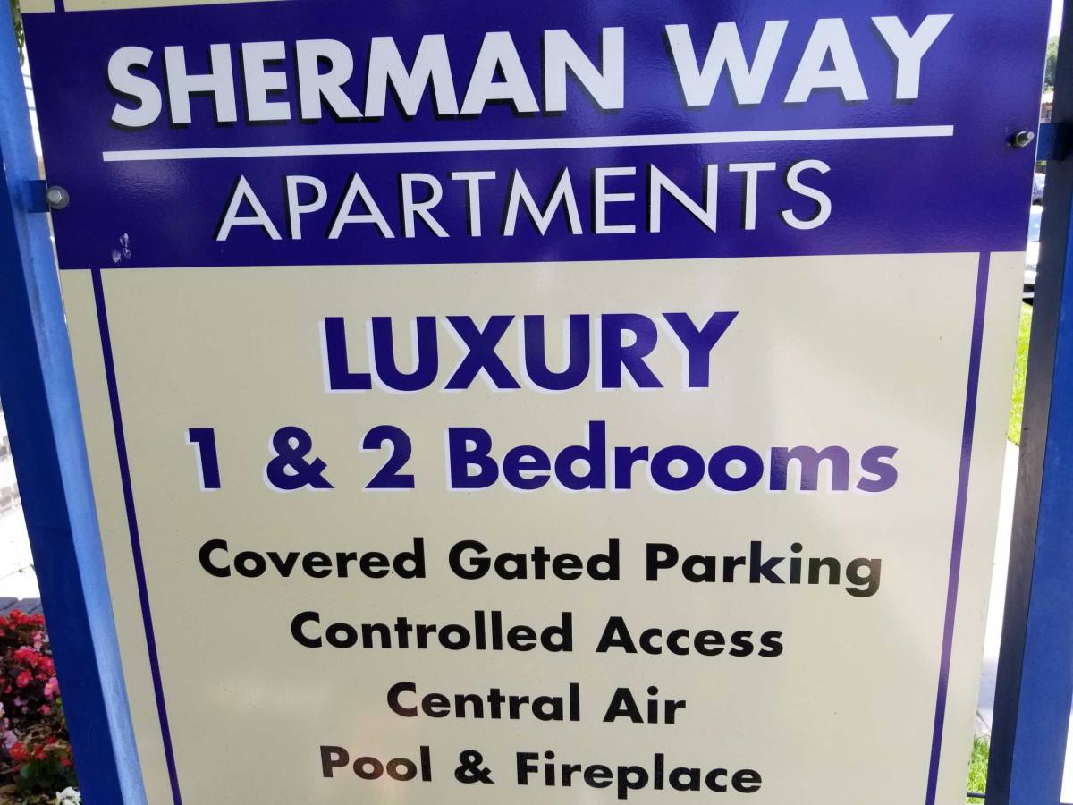 Apartment for rent at 19119 Sherman Way #105, Reseda, CA 91335