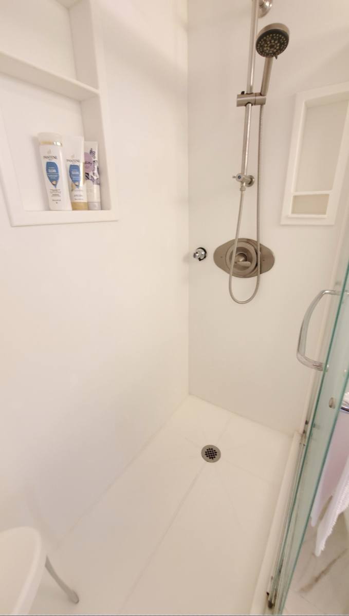 Condo for rent at 1925 Kalakaua Ave #1302, Honolulu, HI 96815