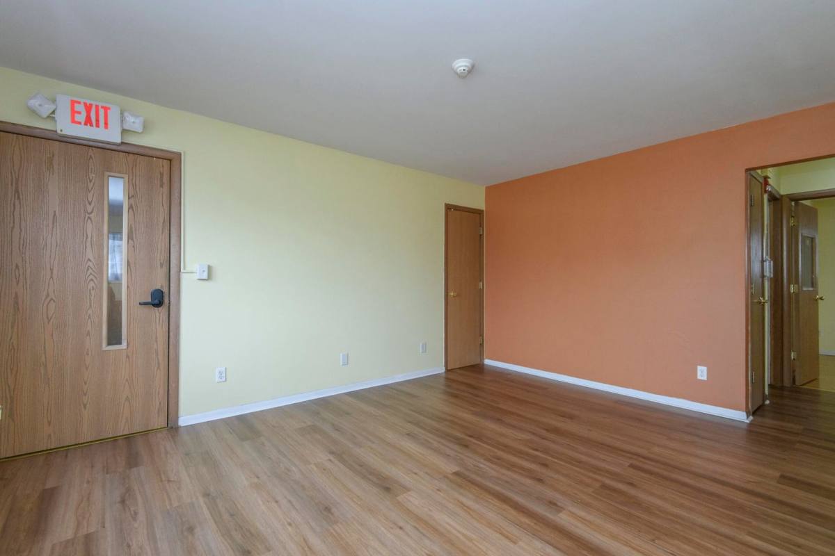 Apartment for rent at 325 Sentinel Dr, Waukesha, WI 53189