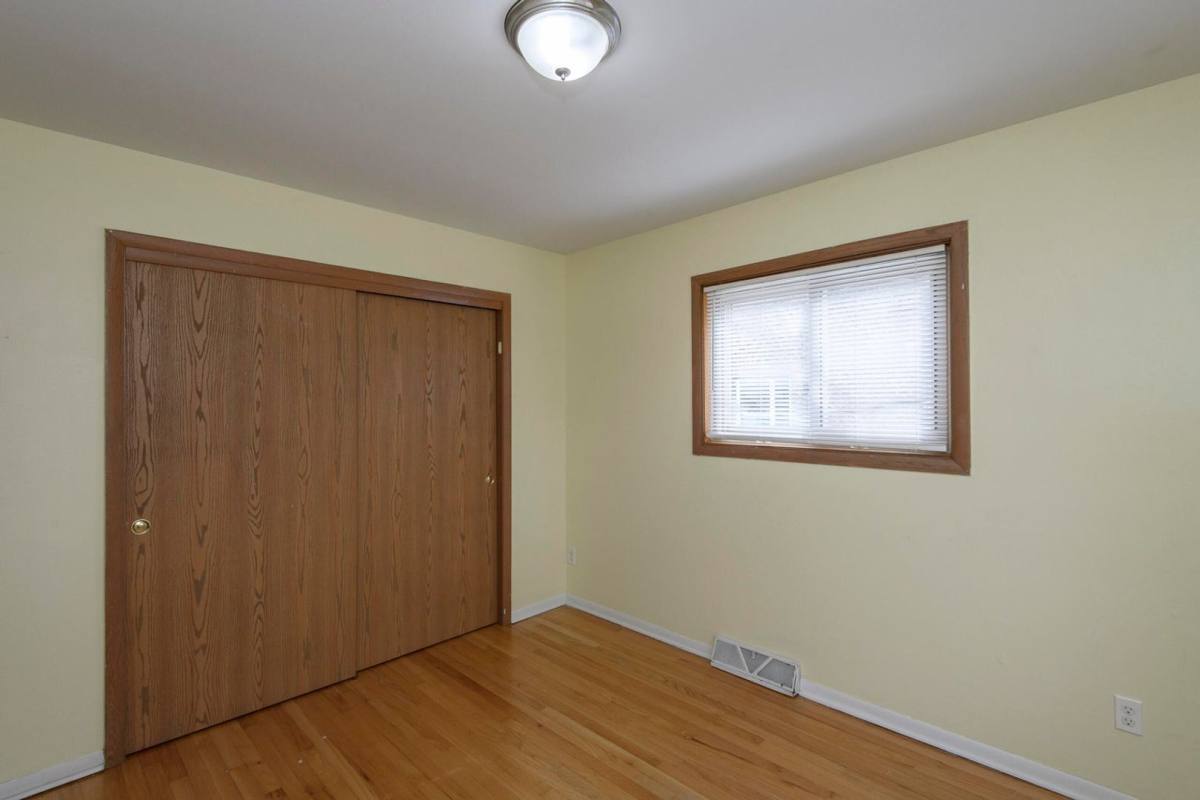 Apartment for rent at 325 Sentinel Dr, Waukesha, WI 53189