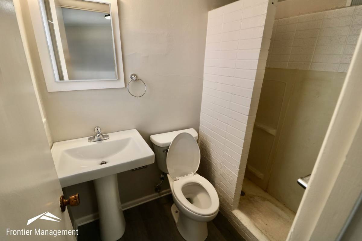 Apartment for rent at 2324 Kraig Rd, Manhattan, KS 66502