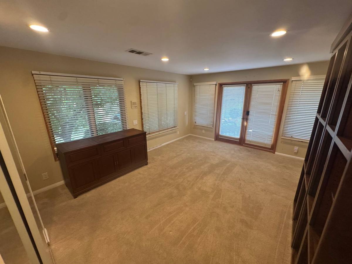Apartment for rent at 10610 Quail Canyon Rd, El Cajon, CA 92021