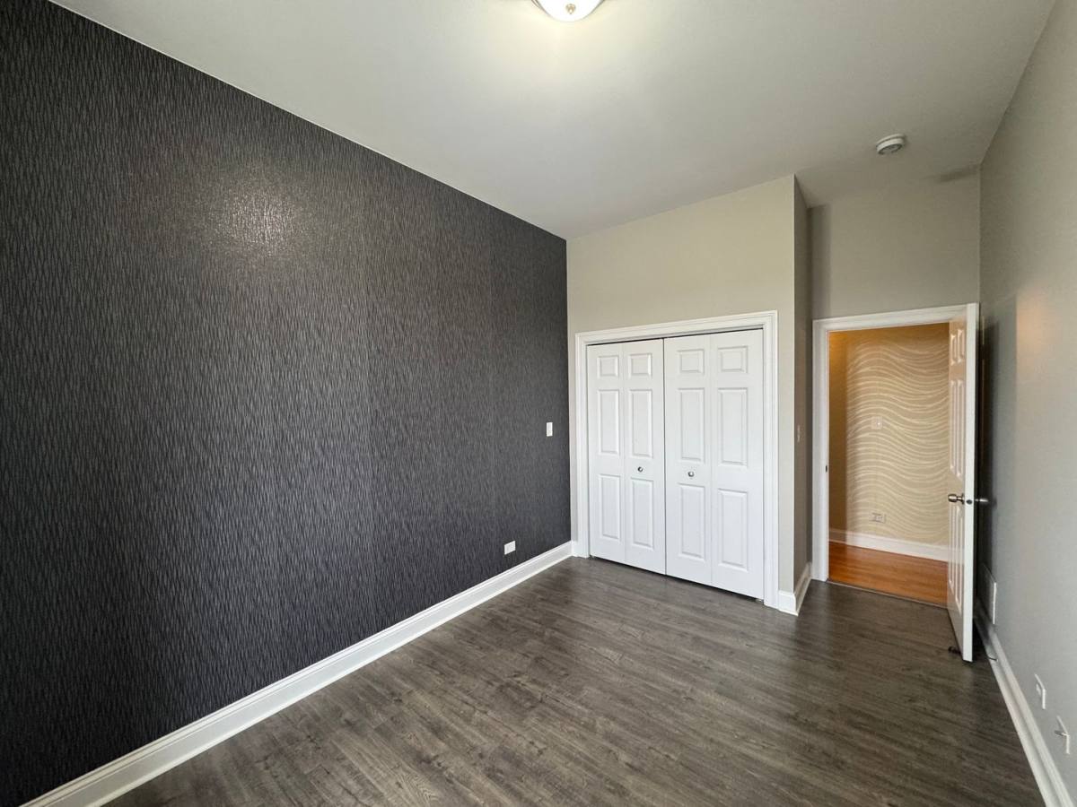 Apartment for rent at 1837 N Harlem Ave, Elmwood Park, IL 60707