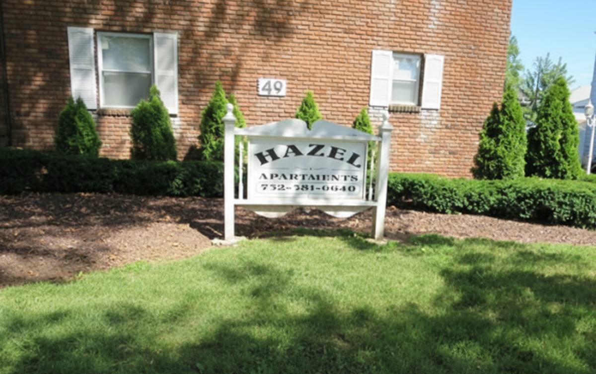 Apartment for rent at 49 W Hazelwood Ave, Rahway, NJ 07065