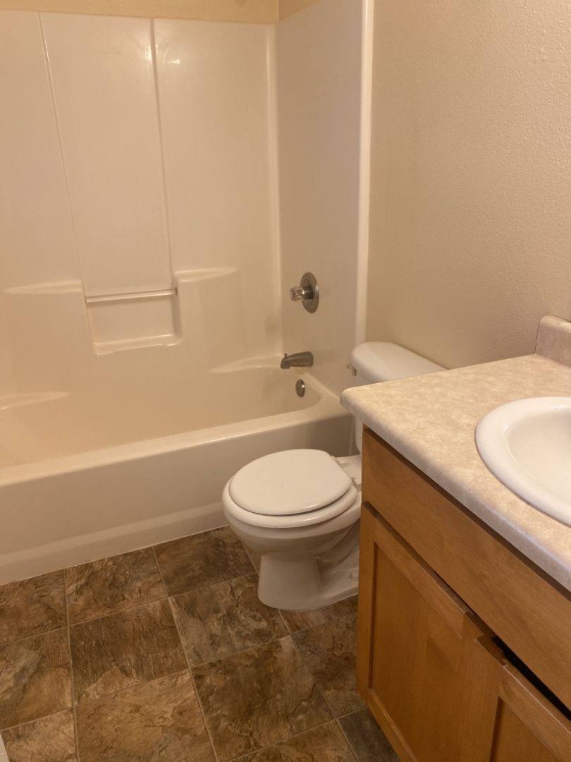 Apartment for rent at 617 619 Valley Heart Lane, Central Point, OR 97502