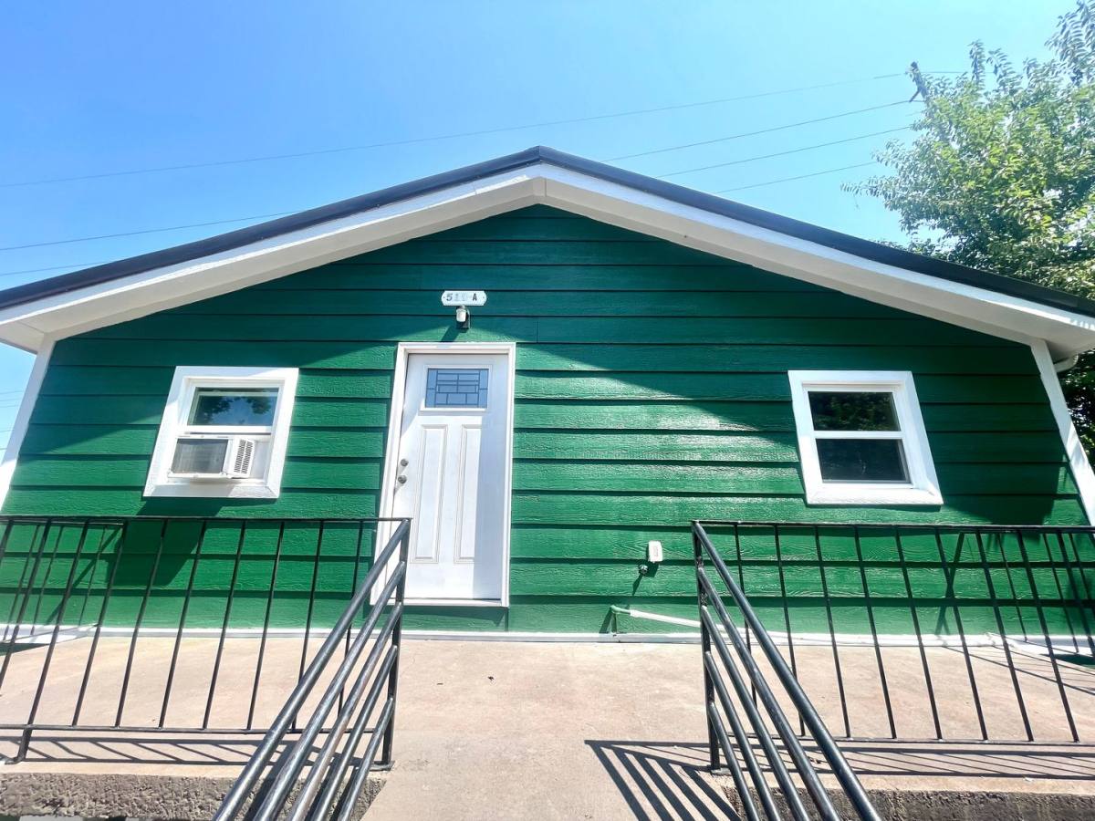 Apartment for rent at 519 E 7th St, Anniston, AL 36207