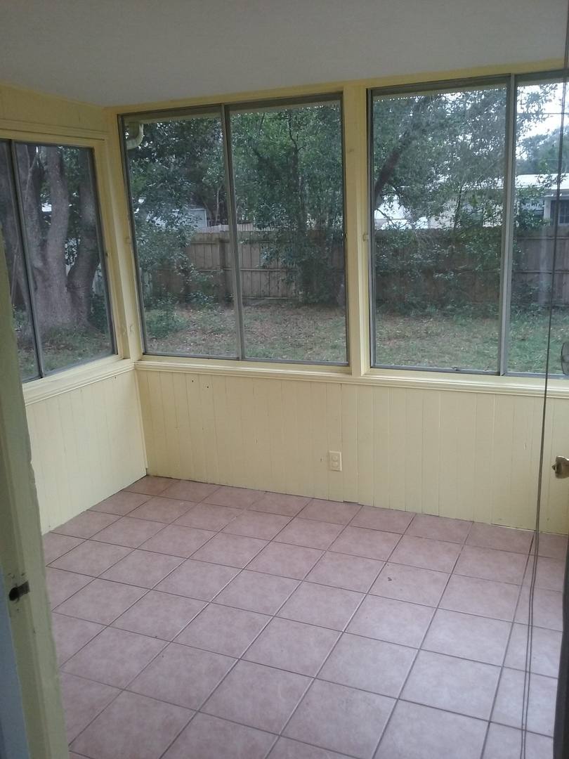 House for rent at 951 Halstead St, Deltona, FL 32725