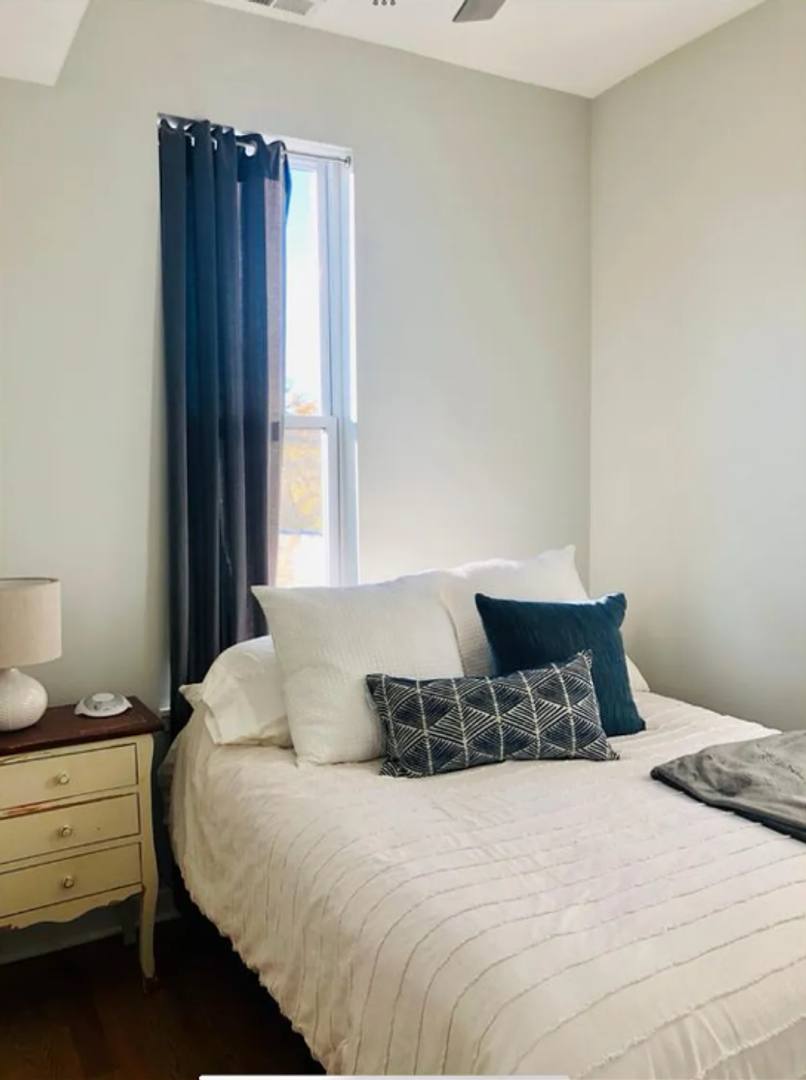 Apartment for rent at 1930 N Damen, Chicago, IL 60647