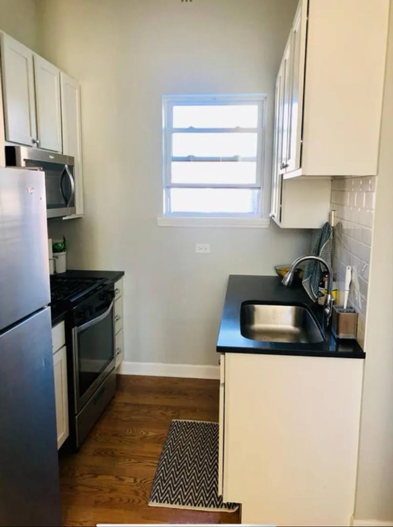 Apartment for rent at 1930 N Damen, Chicago, IL 60647