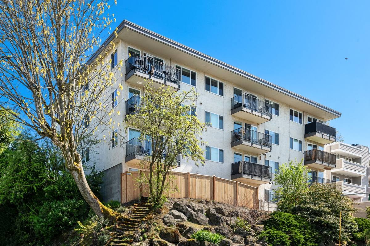 Apartment for rent at 3050 14th Ave W, Seattle, WA 98119