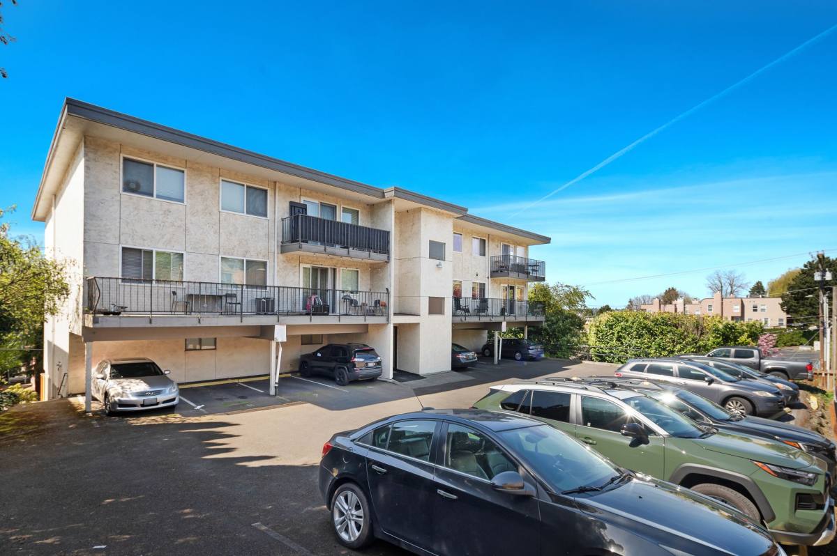 Apartment for rent at 3050 14th Ave W, Seattle, WA 98119