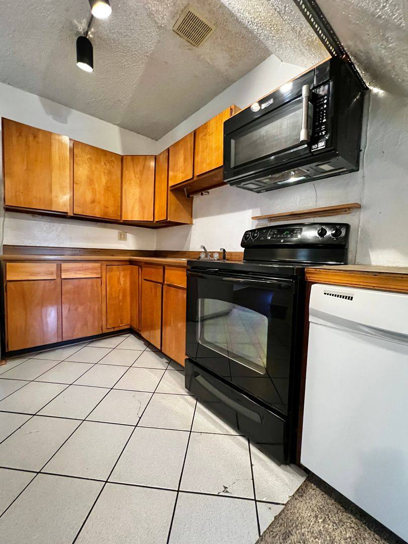 Apartment for rent at 615-623 Remington, Fort Collins, CO 80524