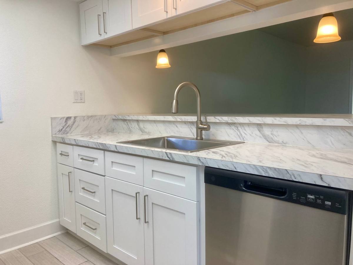 Condo for rent at 11499 W Bayshore Dr, Crystal River, FL 34429