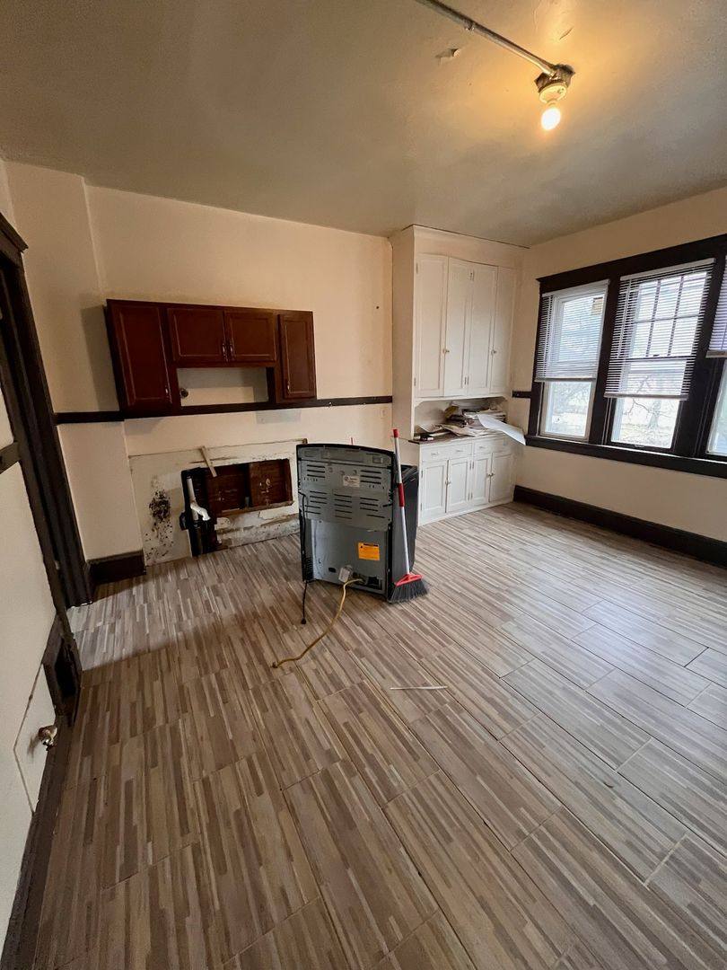 Apartment for rent at 2502 N 9th St, Milwaukee, WI 53206