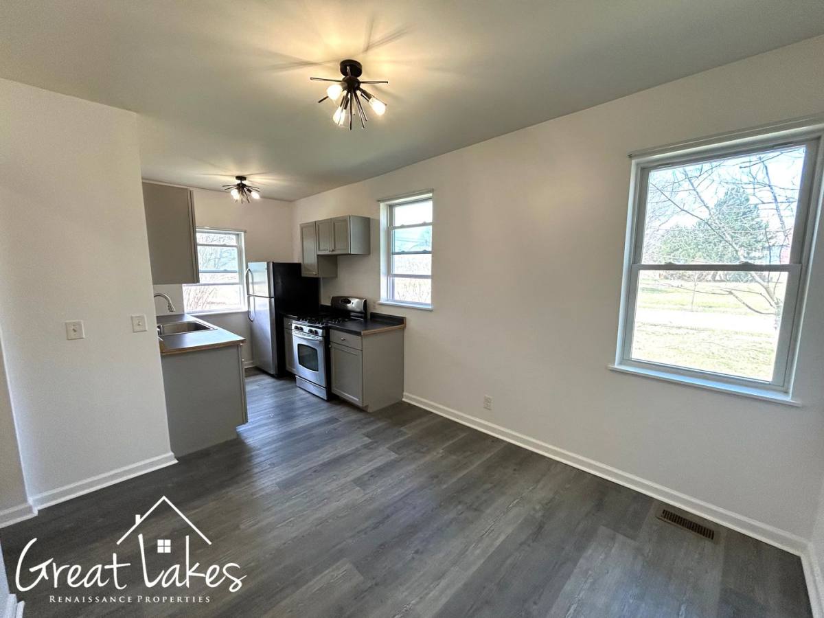 Apartment for rent at 4437 Avery St, Detroit, MI 48208