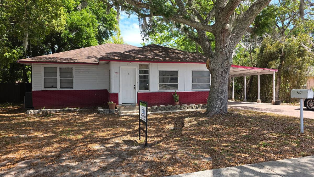 House for rent at 727 White St, Daytona Beach, FL 32114