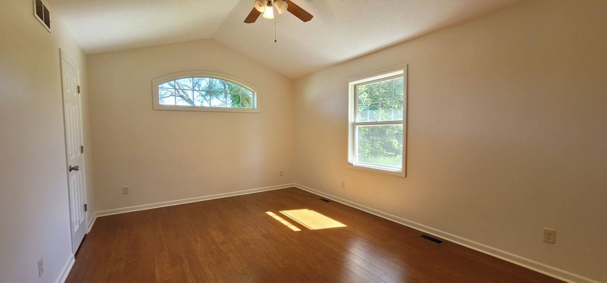 House for rent at 3535 County Rd, Maple Plain, MN 55359