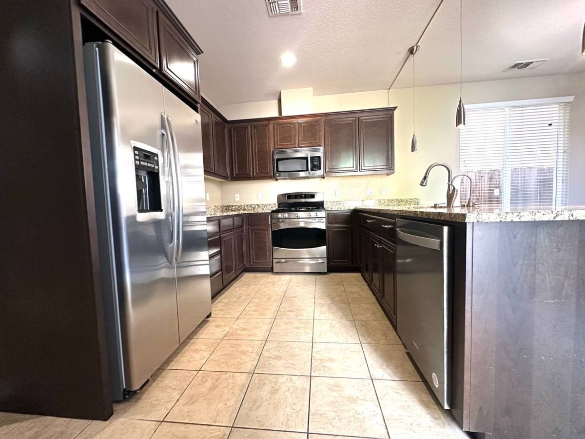 House for rent at 3895 Bethpage St, Turlock, CA 95382