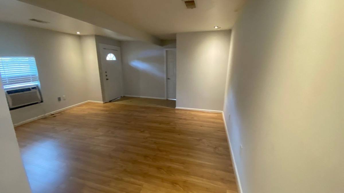 House for rent at 1918 Oleander Dr, La Marque, TX 77568
