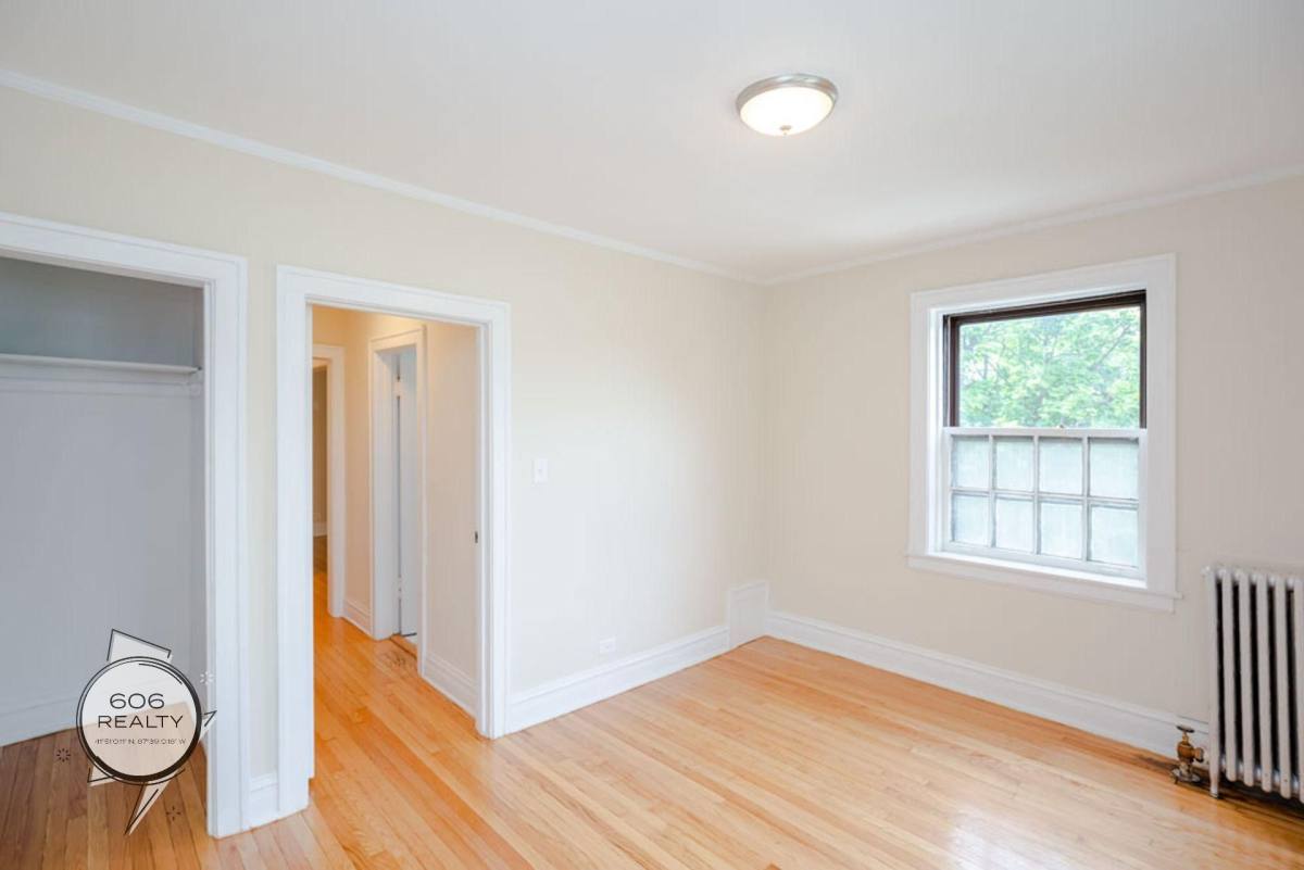 Apartment for rent at 1301 Ridgeland, Berwyn, IL 60402