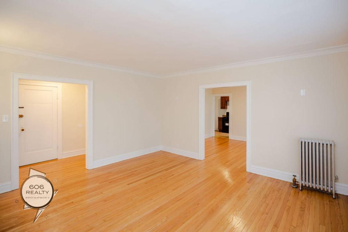Apartment for rent at 1301 Ridgeland, Berwyn, IL 60402