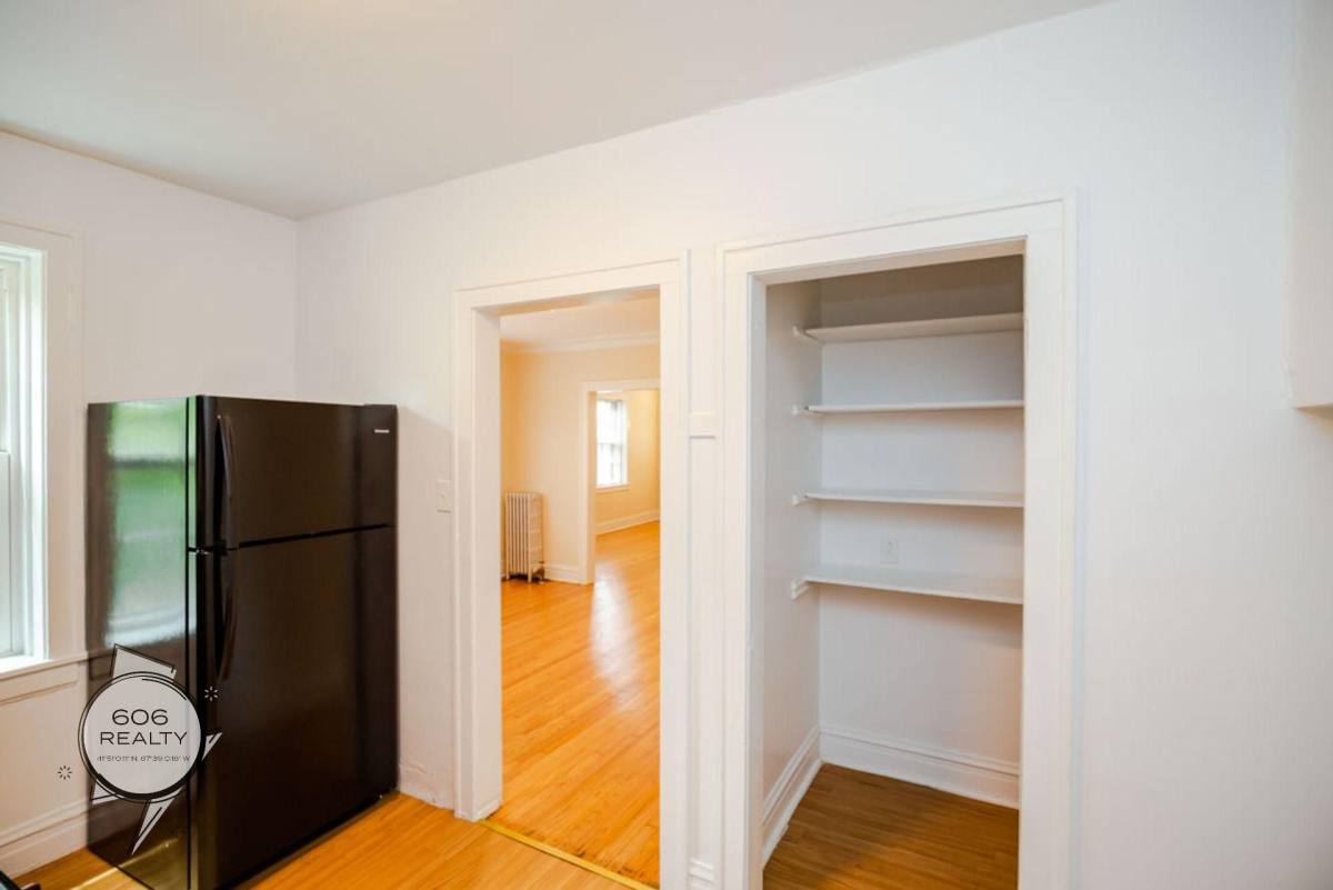 Apartment for rent at 1301 Ridgeland, Berwyn, IL 60402