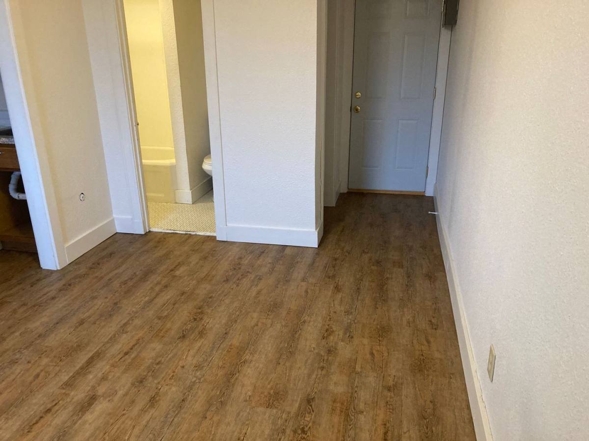 Apartment for rent at 310 W Wisconsin Ave, Tomahawk, WI 54487