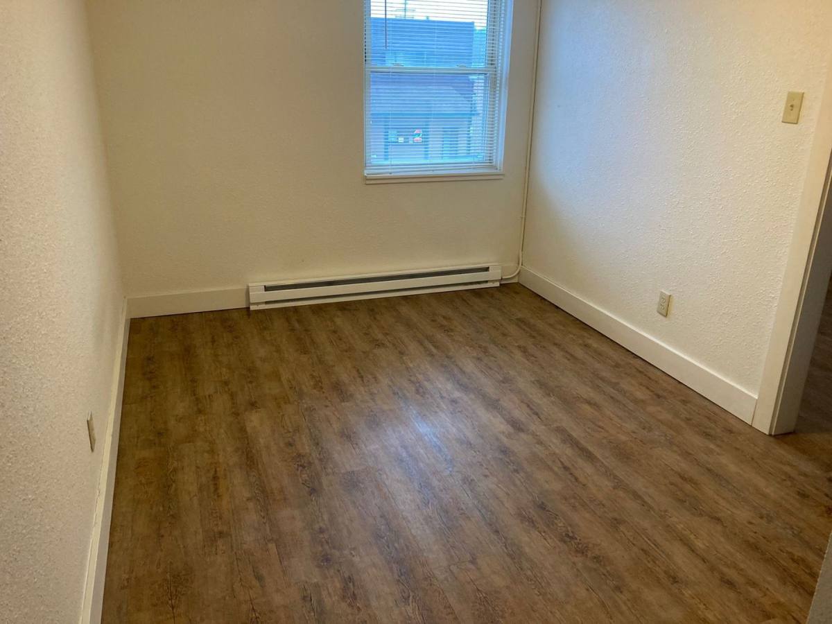 Apartment for rent at 310 W Wisconsin Ave, Tomahawk, WI 54487
