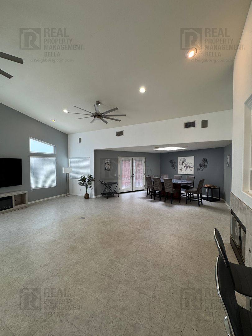 House for rent at 26419 Old Agency Rd, Hemet, CA 92544