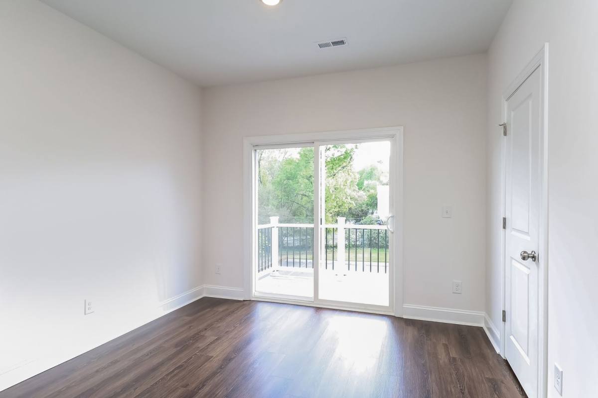 Townhouse for rent at 716 Drakeford Court, Charlotte, NC 28216