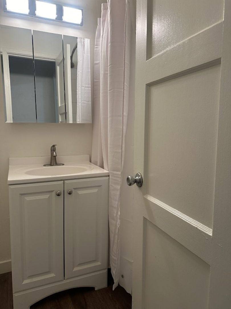 Apartment for rent at 202 Bald, Ojai, CA 93023