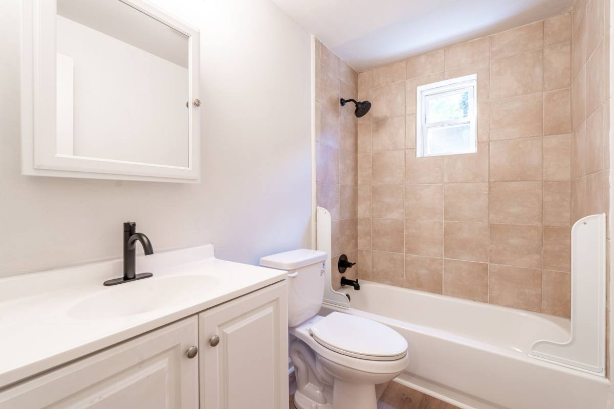 Apartment for rent at 1135 Woodland Ave NE, Atlanta, GA 30324