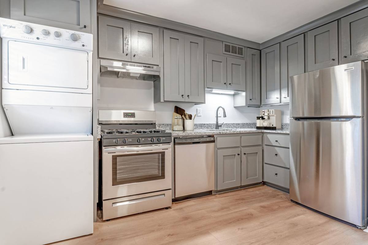 Apartment for rent at 1135 Woodland Ave NE, Atlanta, GA 30324