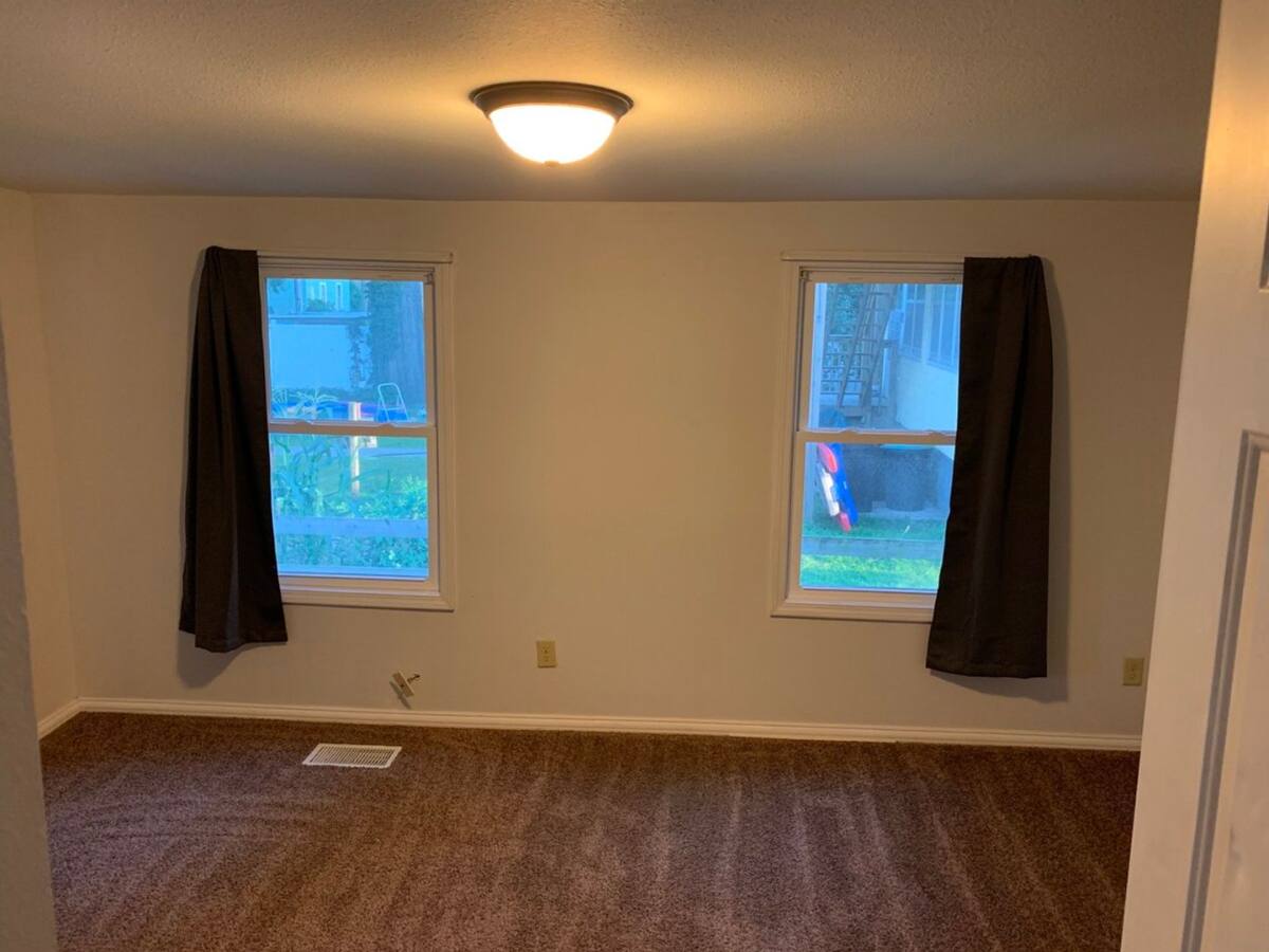 Apartment for rent at 1007 7th St S, La Crosse, WI 54601