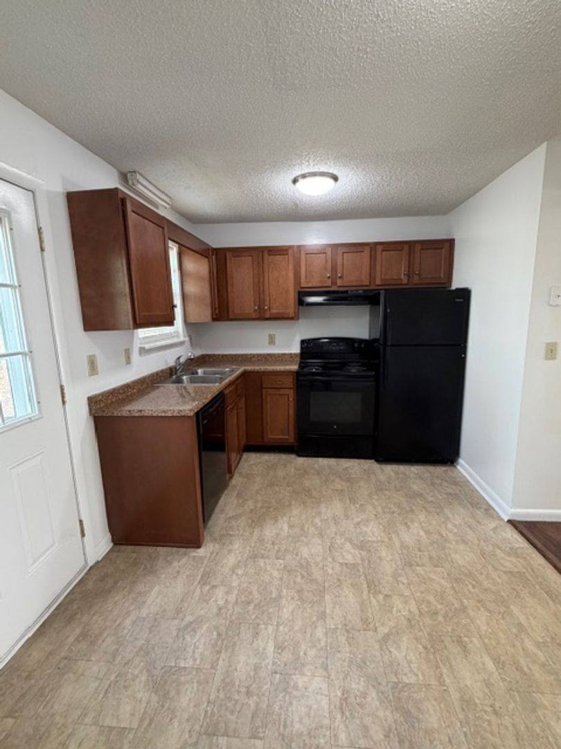 House for rent at 1981 Ridgeview Dr NW, Cleveland, TN 37311