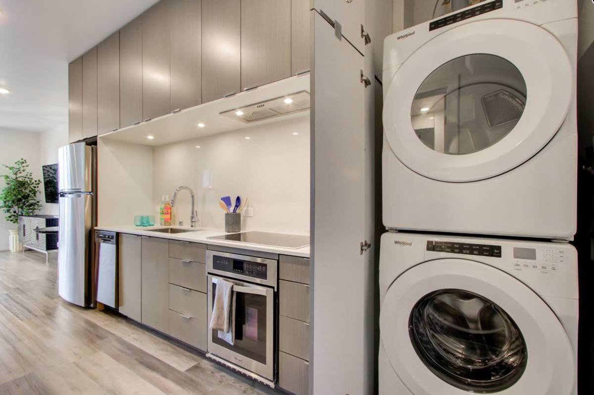 Apartment for rent at 1026 17th St, Sacramento, CA 95814