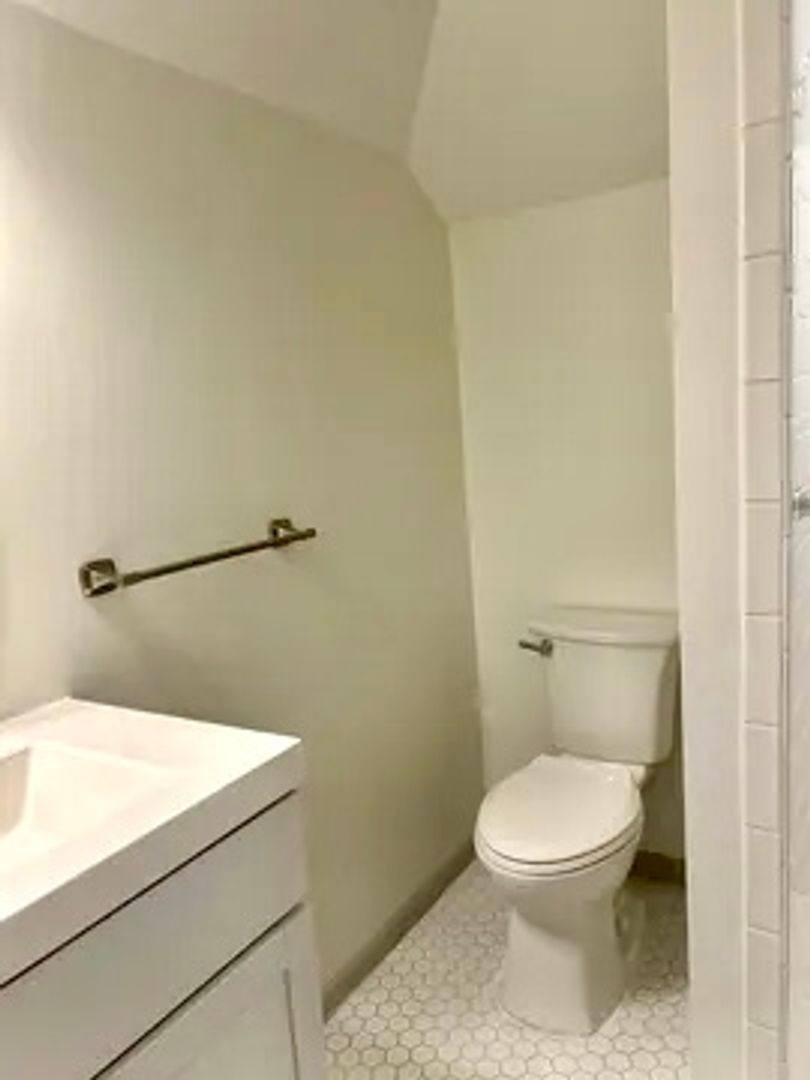 Apartment for rent at 1012 S Alston St, Durham, NC 27701