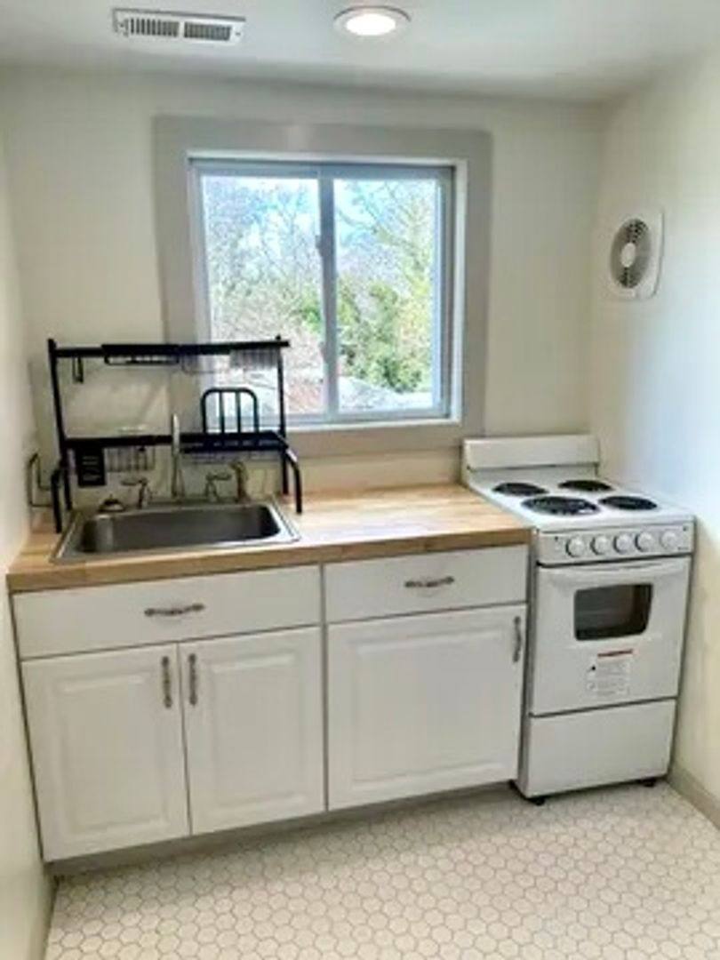 Apartment for rent at 1012 S Alston St, Durham, NC 27701