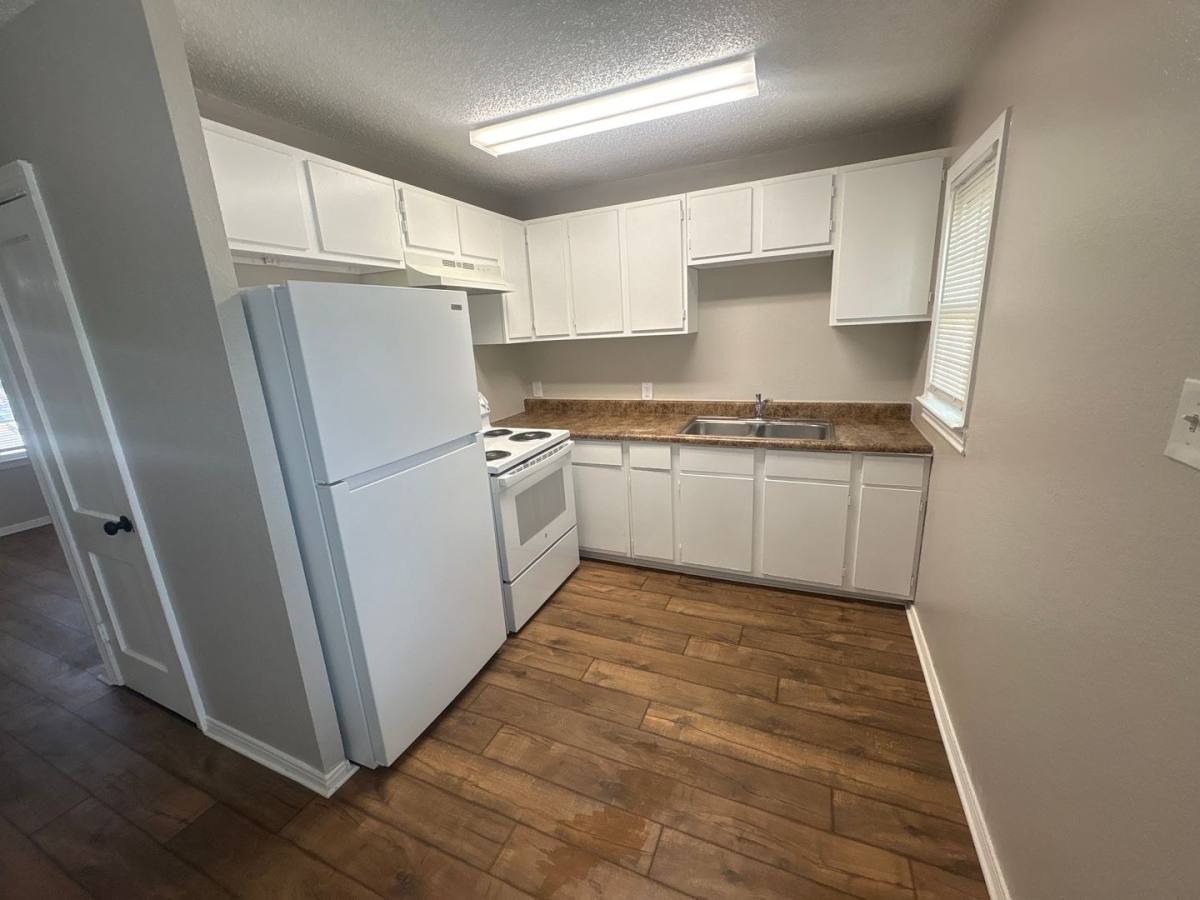 Townhouse for rent at 2102 34th St, Lubbock, TX 79411