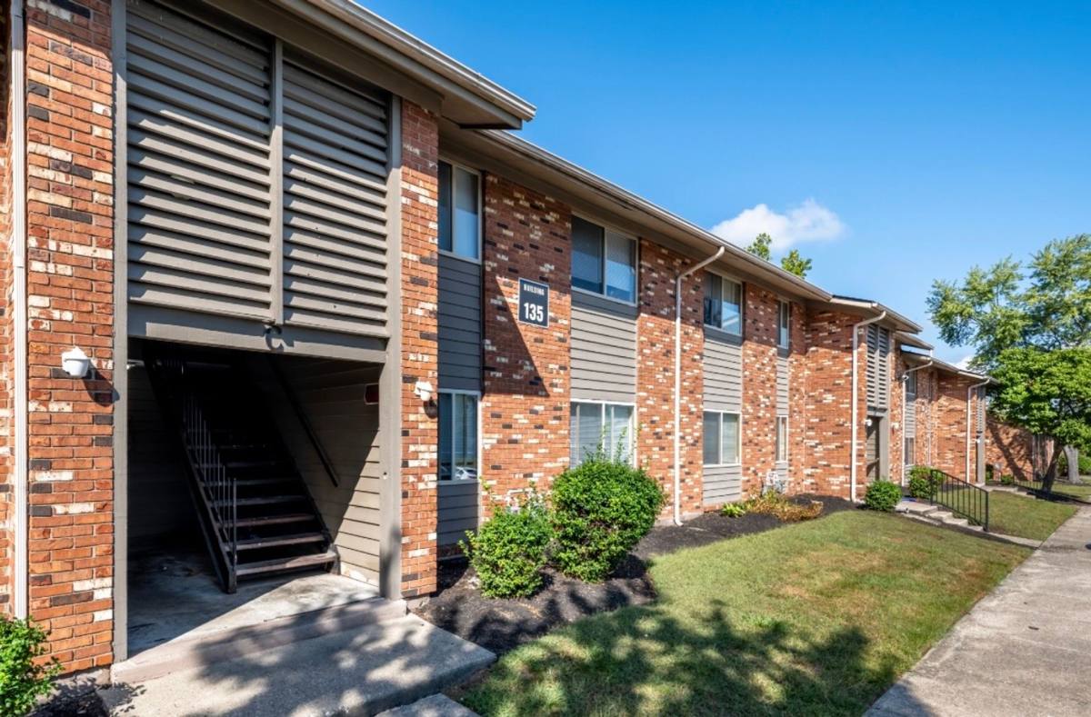 Apartment for rent at 135 Timber Hill Dr, Hamilton, OH 45013