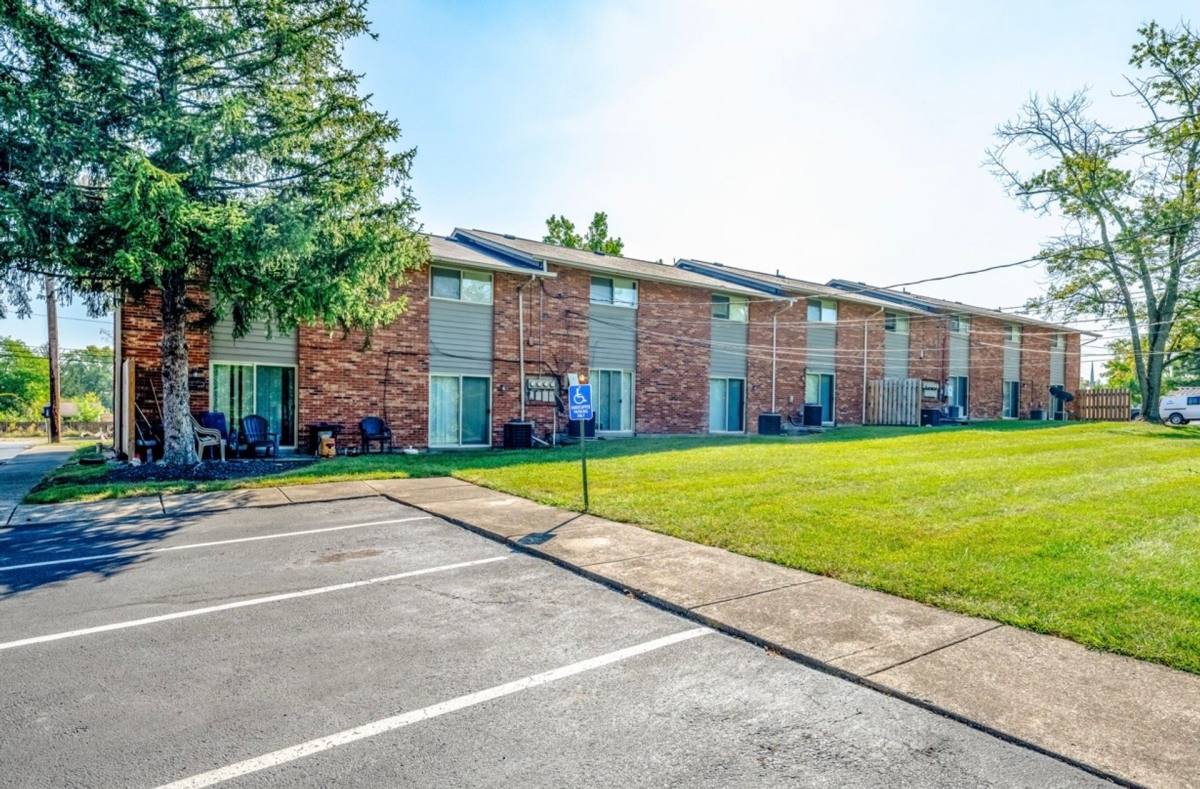 Apartment for rent at 135 Timber Hill Dr, Hamilton, OH 45013