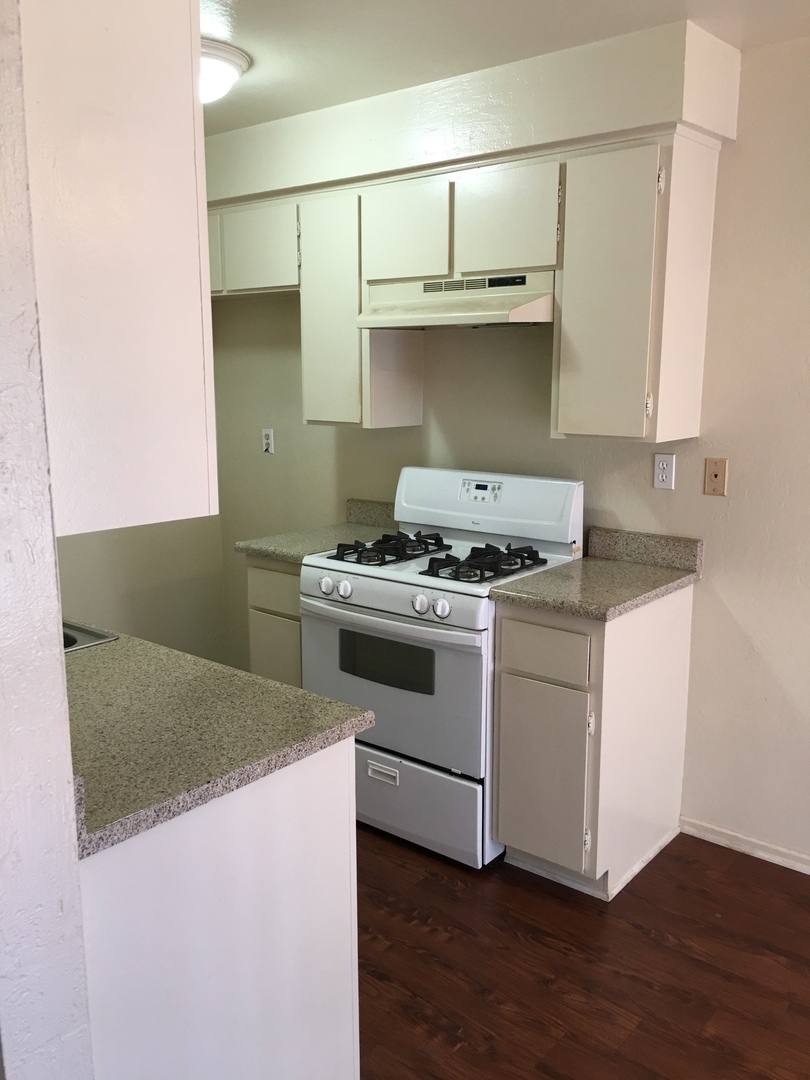 Apartment for rent at 415 15th St, Huntington Beach, CA 92648