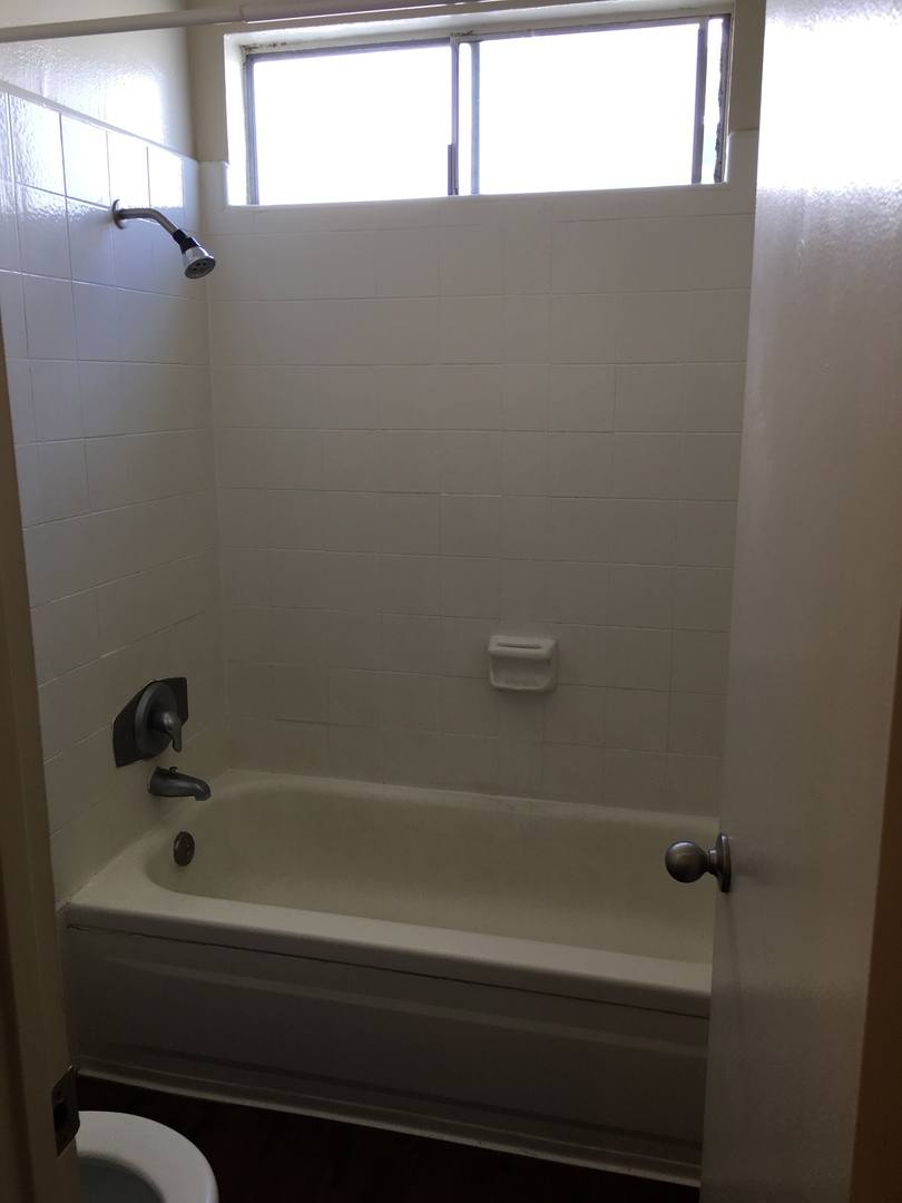 Apartment for rent at 415 15th St, Huntington Beach, CA 92648