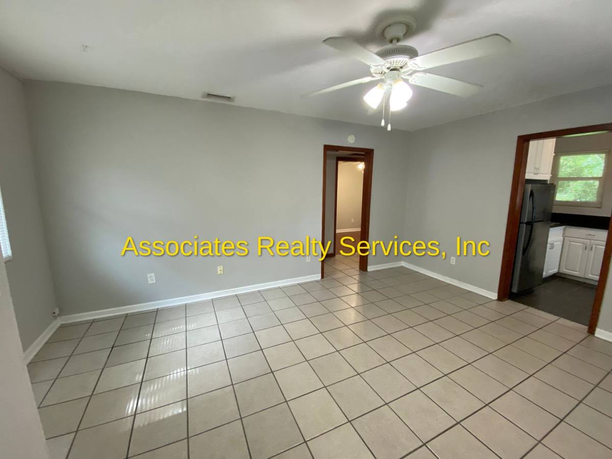 Apartment for rent at 202-208 NW 21st St, Gainesville, FL 32603