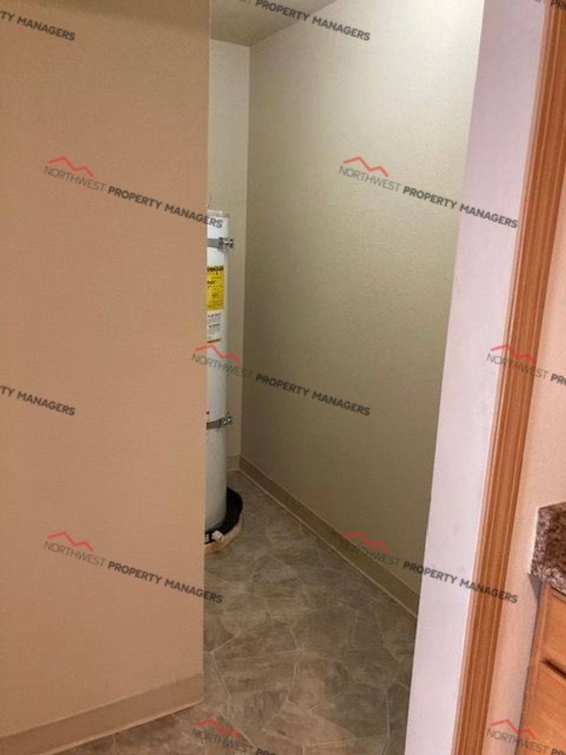 Apartment for rent at 1100 S Pearl St 1-36, Centralia, WA 98531