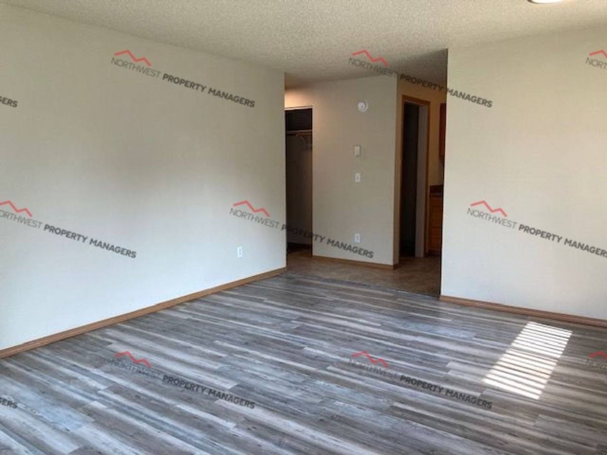 Apartment for rent at 1100 S Pearl St 1-36, Centralia, WA 98531