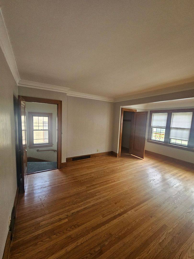 Townhouse for rent at 4147-4149 N Bartlett Ave, Milwaukee, WI 53211