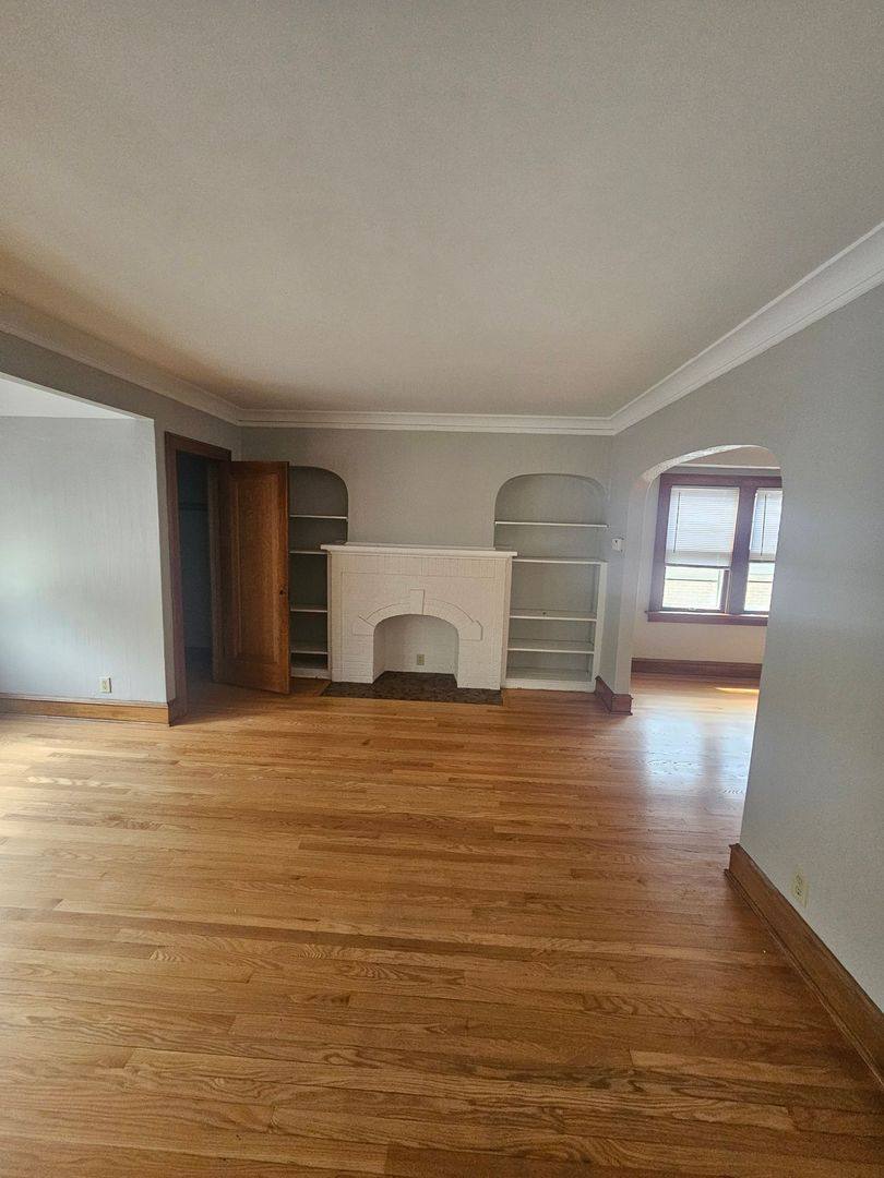 Townhouse for rent at 4147-4149 N Bartlett Ave, Milwaukee, WI 53211