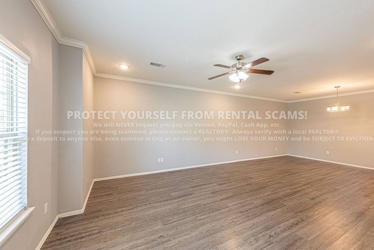 House for rent at 1271 N Corsica Dr, Fayetteville, AR 72704