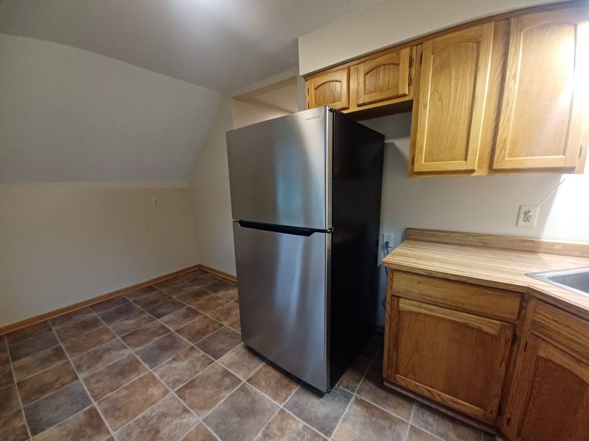 Apartment for rent at 409 Fairview Ave N, Saint Paul, MN 55104